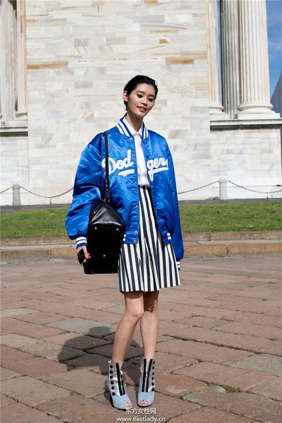 米兰时装周模特们引领时尚风潮