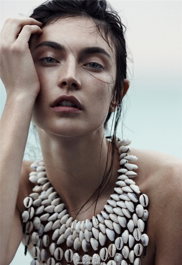 Jacquelyn Jablonski《Vogue》2014年1月俄罗斯版