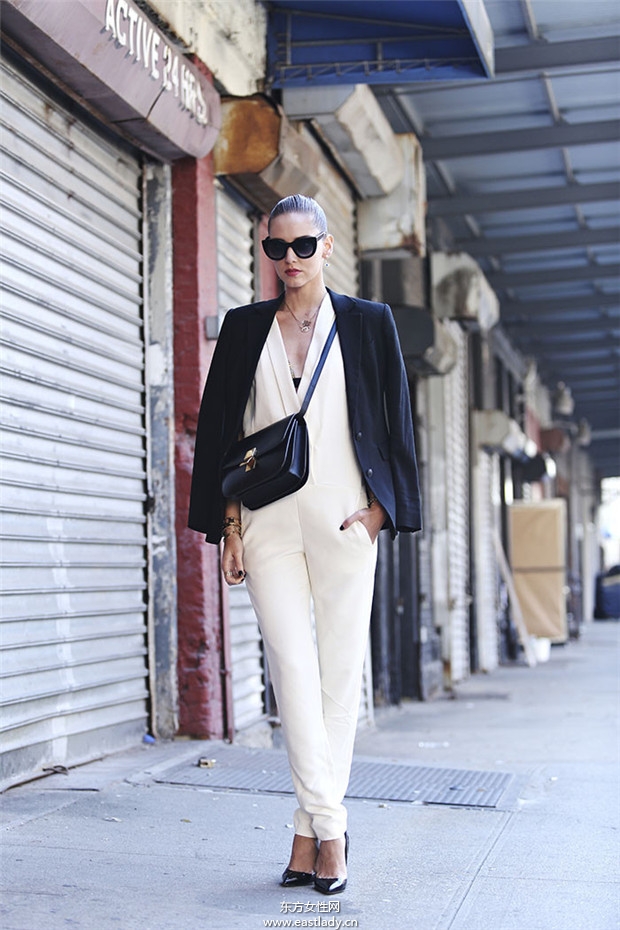 时尚博主Chiara Ferragn纽约时装周穿衣搭配秀