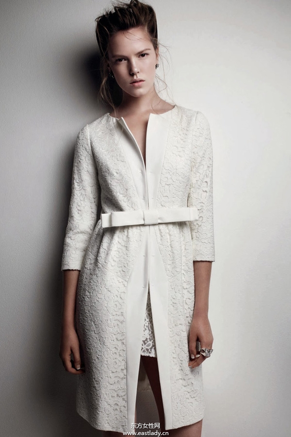 Josefien Rodermans《Harper’s Bazaar》2013年12月号英国版