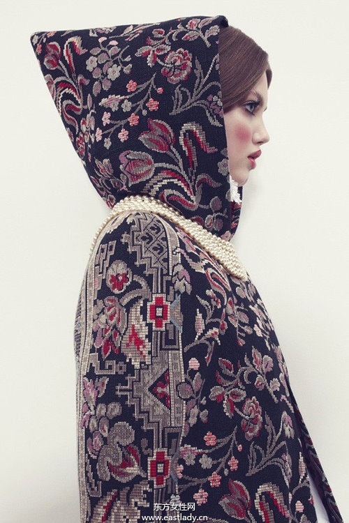 Lindsey Wixson《Vogue》2013年12月日本版