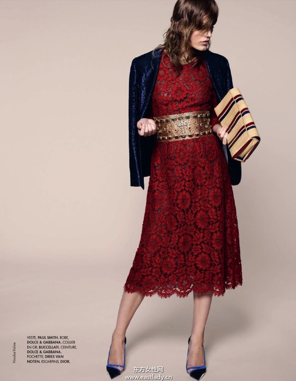 Karolina Waz演绎时尚经典