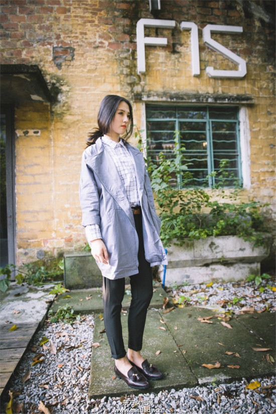 明星示范铅笔裤穿出个性好身材