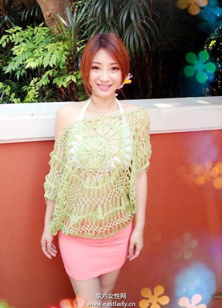 柳岩比基尼度假照让宅男想入非非