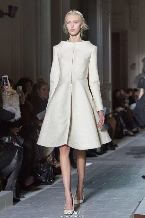 Valentino Couture（华伦天奴）2013巴黎春夏时装展
