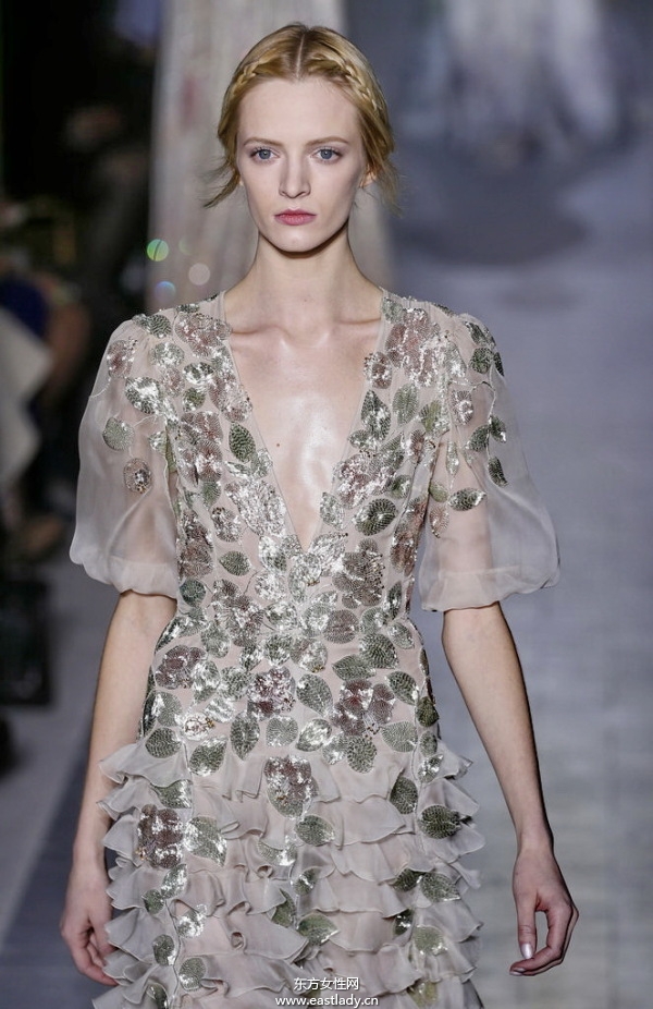 Valentino Couture（华伦天奴）2013巴黎春夏时装展