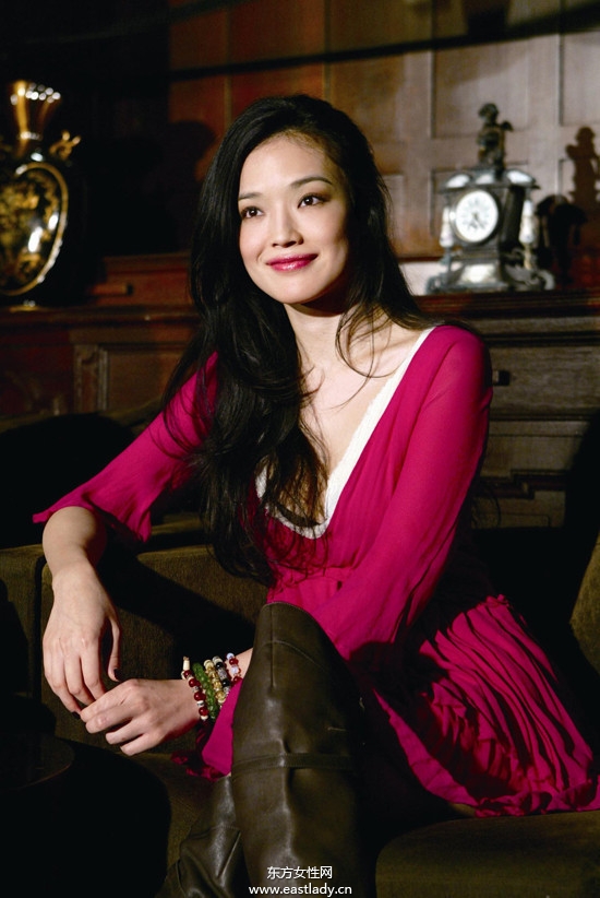 当红女星舒淇惊艳俏丽穿衣装扮