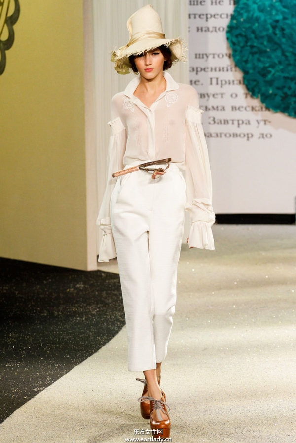 欧美秀场流行复古风