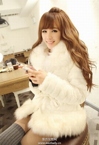 跟时尚达人学习白色服装搭配法则