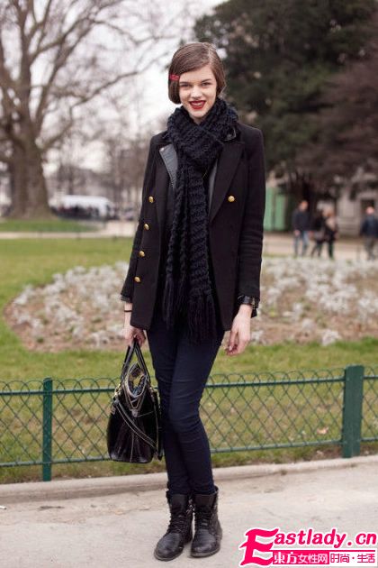 天生衣架子 国际超模街头美腿赏析