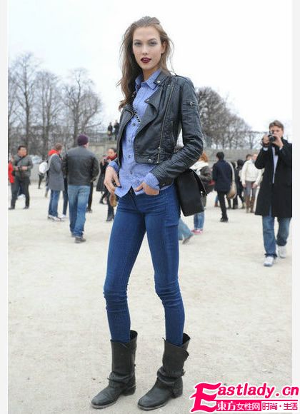 天生衣架子 国际超模街头美腿赏析