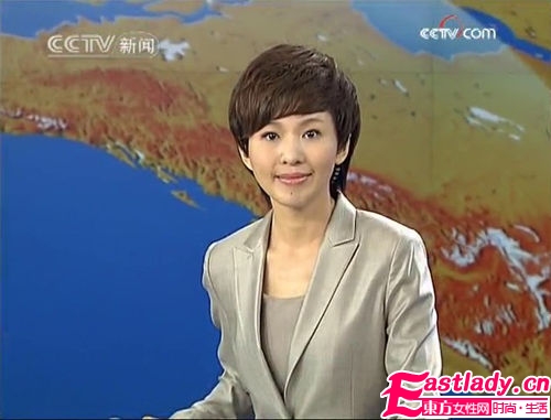 央视一套新一代《新闻联播》主持人欧阳夏丹独到穿衣见解