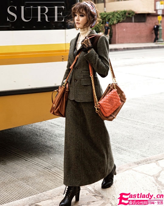 成宥利拍最新秋装写真 吸引众多粉丝目光