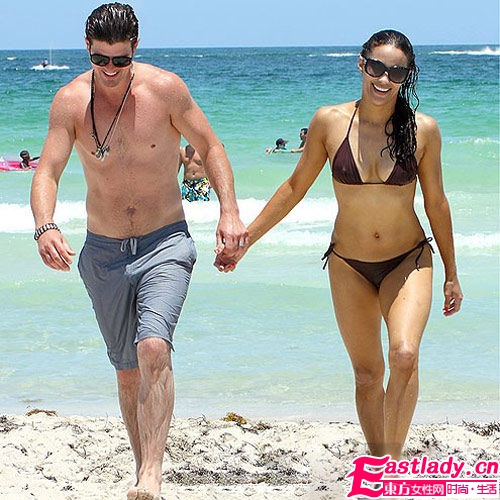 九大明星比基尼秀 谁的身材最好