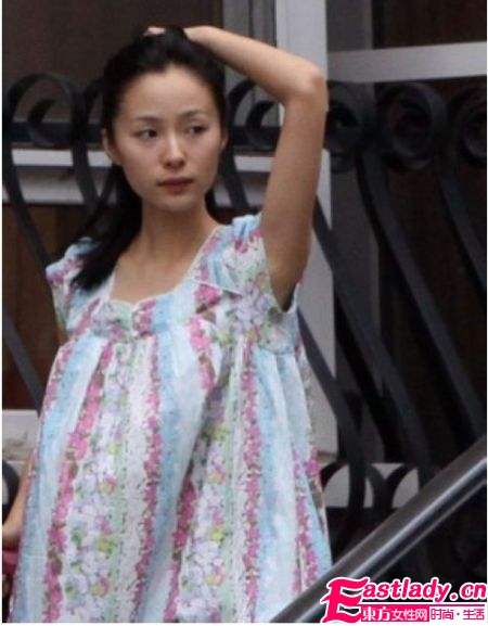 明星穿睡衣出街 雷死人不偿命