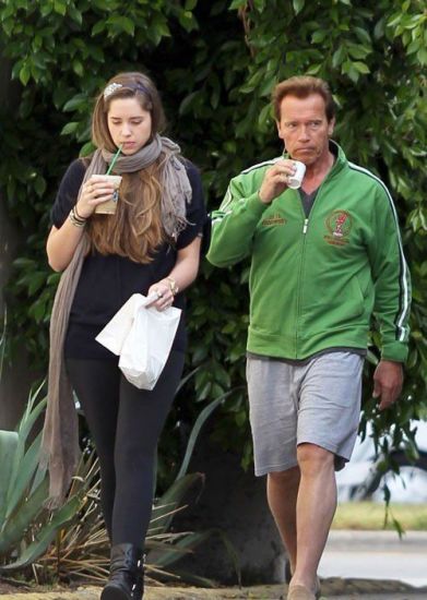 夏日来临学时尚达人穿衣打扮