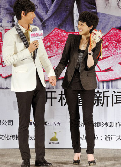 淑女转型帅小伙 李小冉淑女转型穿搭对比