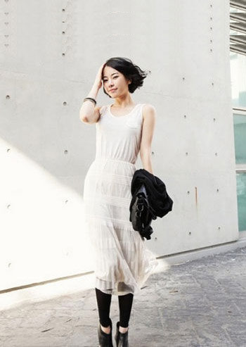 夏日Girl白色连衣裙潮流LOOK 提升清凉度