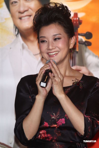 宋祖英2011台北演唱会造型全追踪