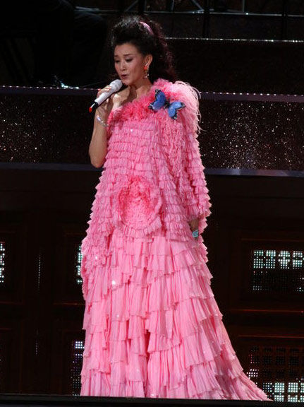 宋祖英2011台北演唱会造型全追踪