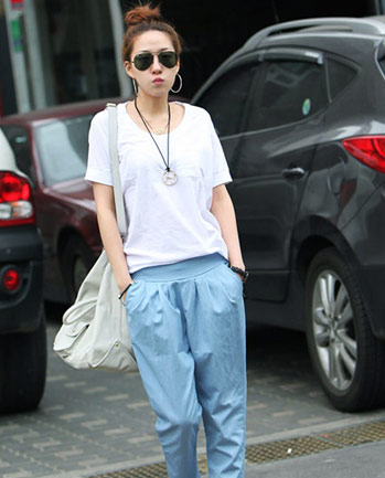 夏日背心T恤显瘦内搭 打造迷人身材