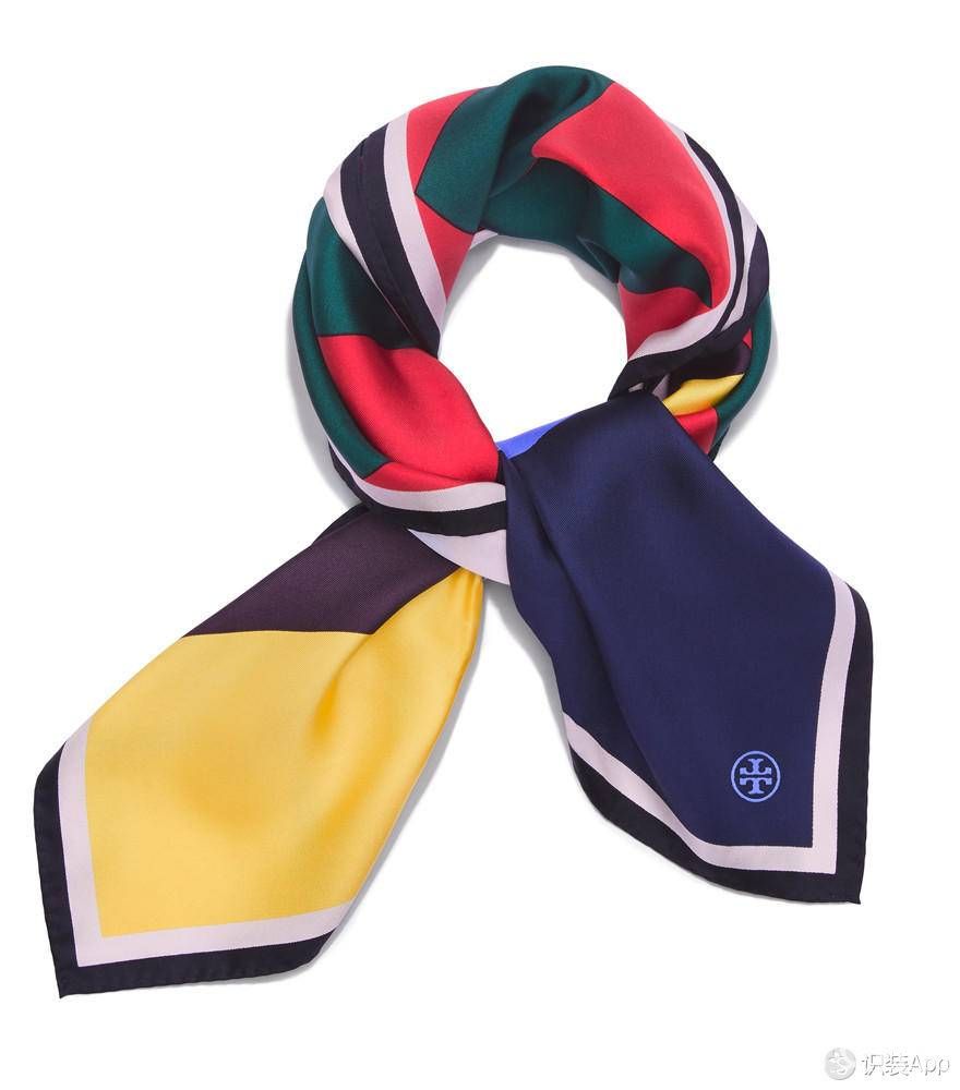 鬼怪里刘仁娜最爱不是使者 是Tory Burch