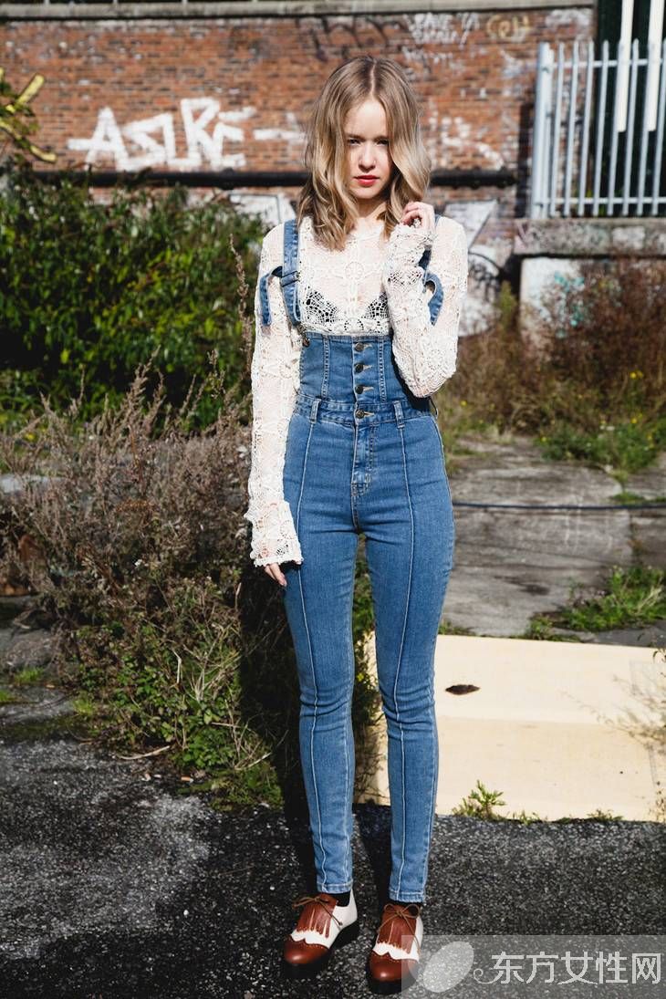 星范十足的减龄装扮 这些 显嫩单品 一个也不能少