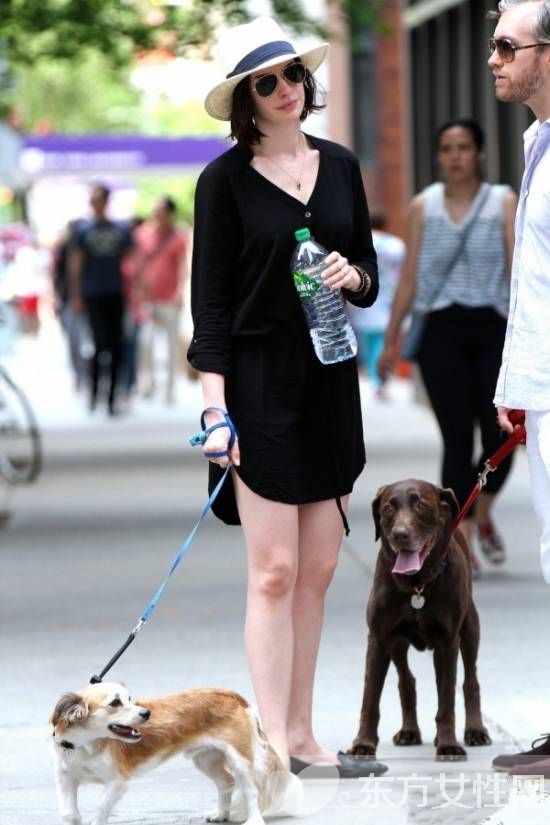 太阳帽学着这么搭 造型瞬间时髦起来