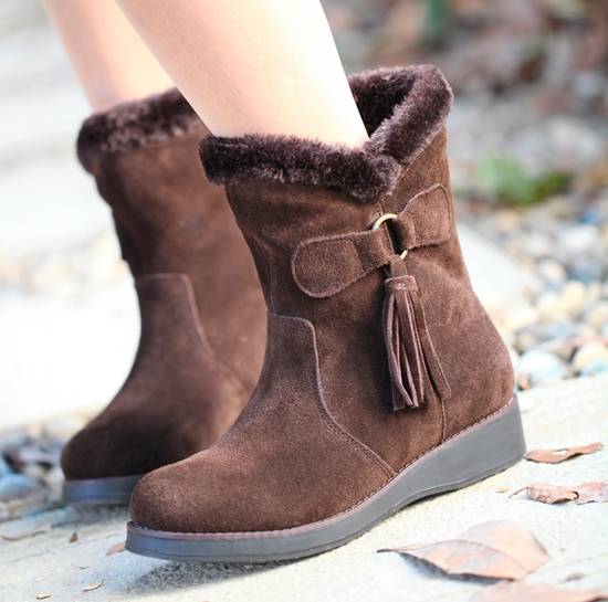 平底流苏短靴这么搭 让你成为街头最抢眼