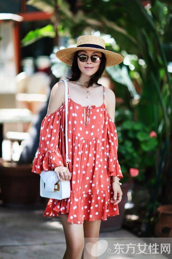 星范十足的减龄装扮 这些 显嫩单品 一个也不能少