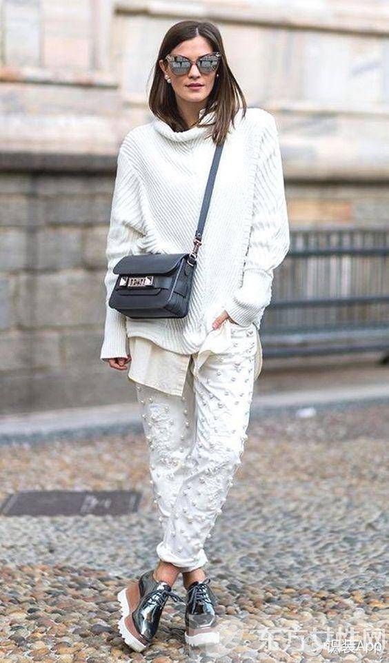 秋冬季节一件高领毛衣竟有这么多种穿法