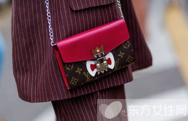 秋冬4种迷你手袋风格 时髦的你可千万别错过