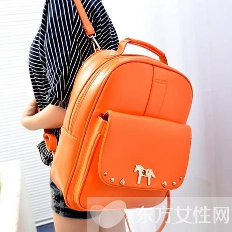 4款时尚双肩背包 绝对不止减龄这么简单