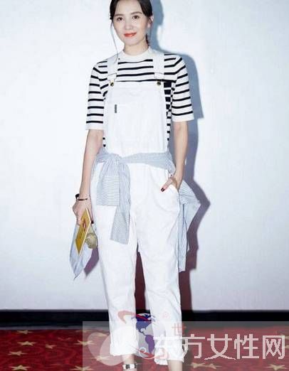 T恤怎么穿怎么好看 明星同款你还不get吗