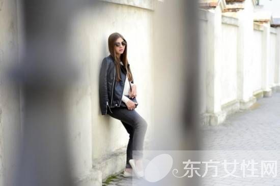 如何时髦过秋 人手一件的皮夹克就该这样穿
