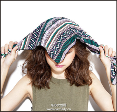 帽子+发带搭配编发打造时尚女王造型