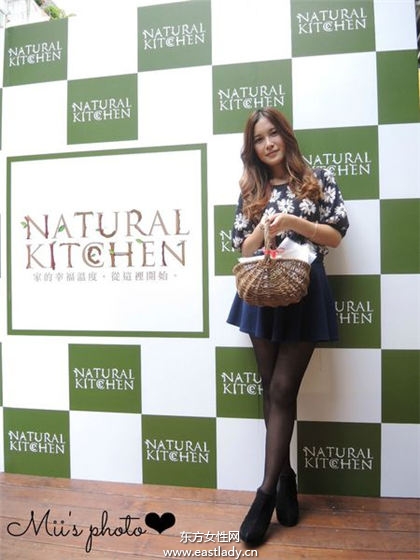 丝袜穿搭小技巧 这样穿才性感