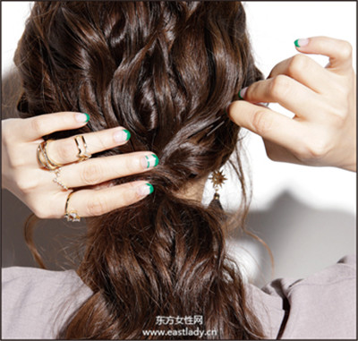 帽子+发带搭配编发打造时尚女王造型