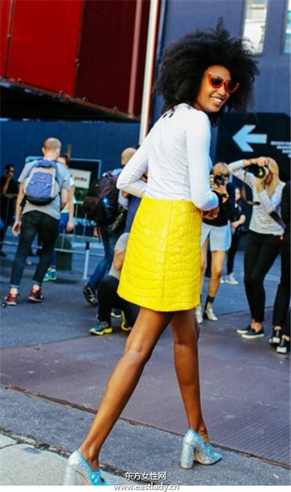 俐落率性风 粗跟鞋百搭穿法