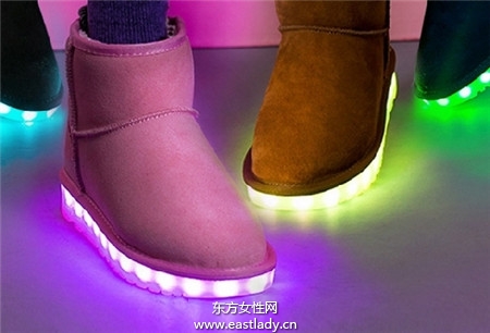 穿搭新宠儿 缤纷吸睛萤光鞋