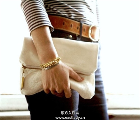 春季该如何挑选专属于你的手拿包