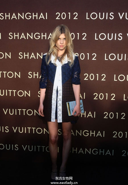 女明星们教你选择什么样的手包才更有型