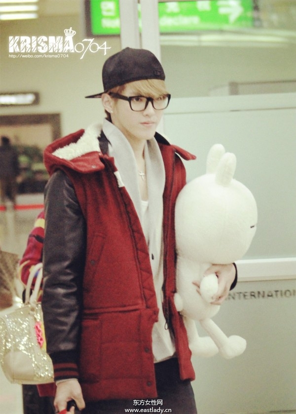 造型精致鸭舌帽时尚指数瞬间得到提升