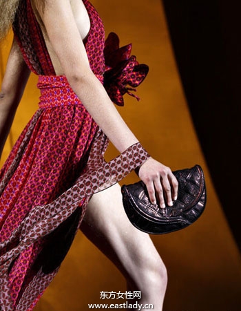 让人一看就喜欢的五个品牌手提包