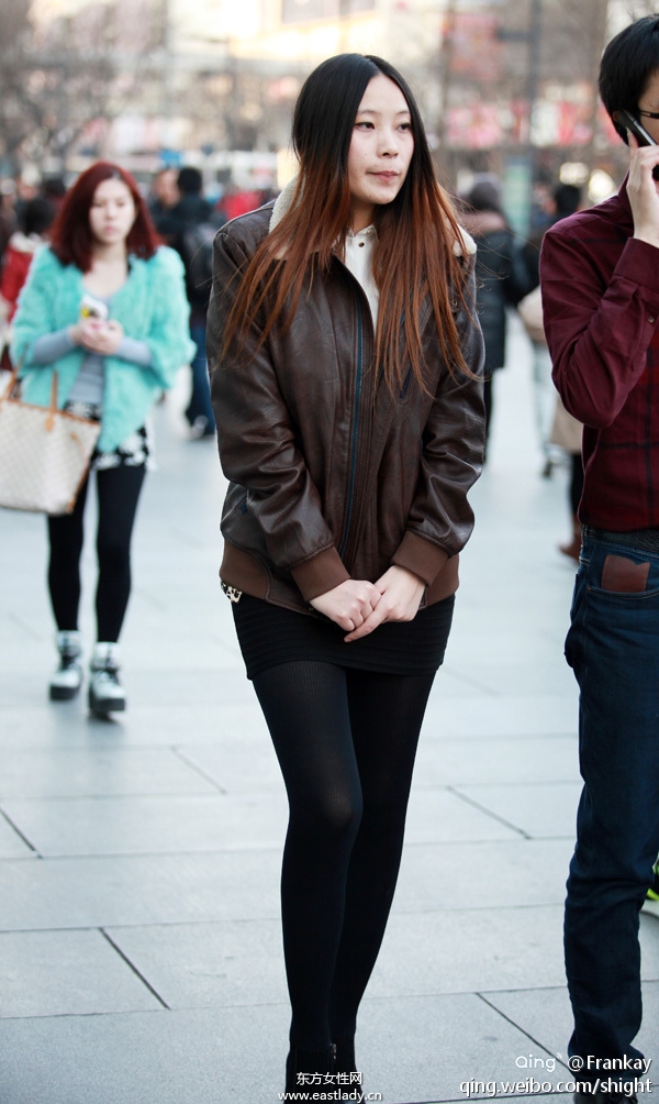 初春时尚街拍配件抢镜