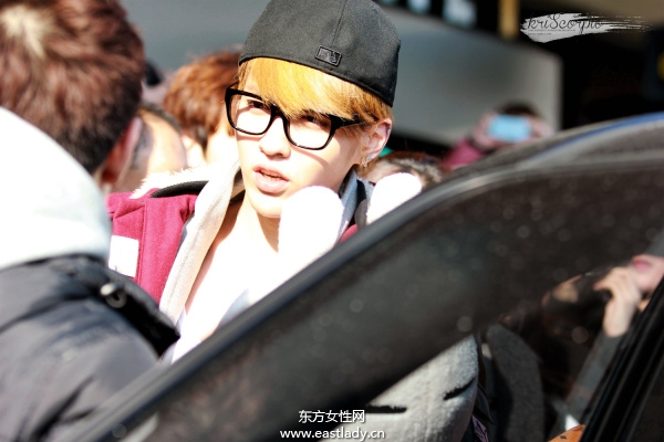 造型精致鸭舌帽时尚指数瞬间得到提升