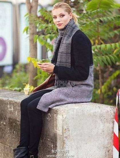 保暖围巾搭配潮流服饰穿出时尚风格