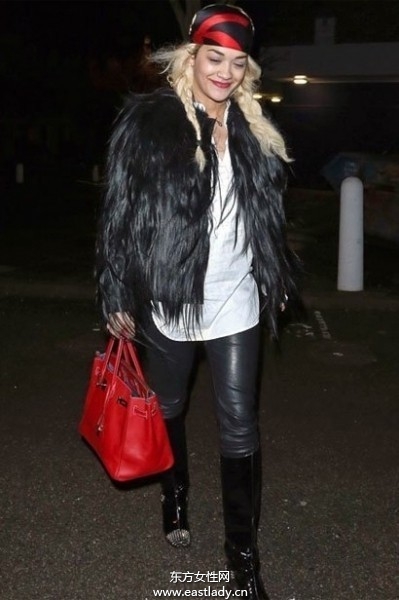 时尚风格女士手袋外出好心情