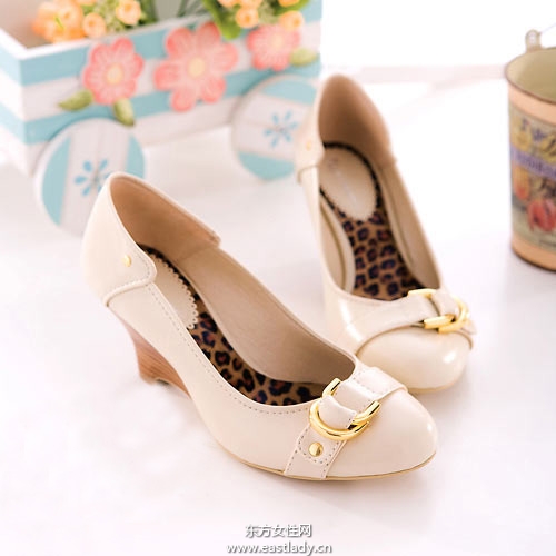 风格甜美娃娃鞋 扮嫩MM必备美鞋