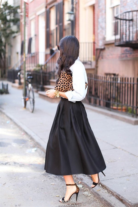 2014新款女士手提包简约而不简单